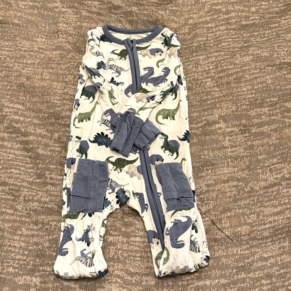 Bamboo 2 Way Zipper Romper by Angel Dear 12-18 months